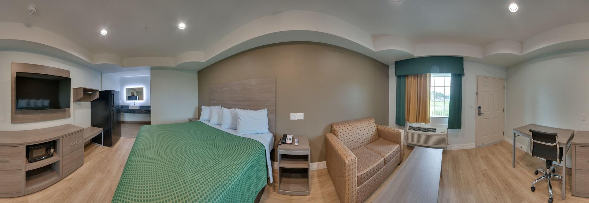 Baymont By Wyndham Kingwood Hotel Houston Exterior photo